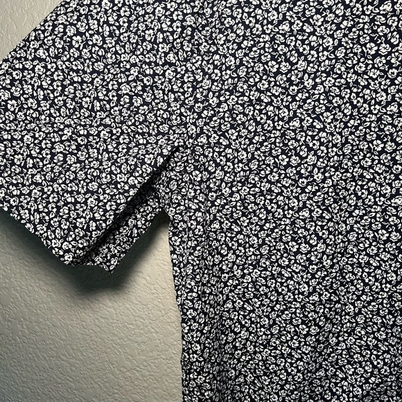 J Crew Floral Navy Button Up Casual Short Sleeve XXLT - Picture 4 of 5